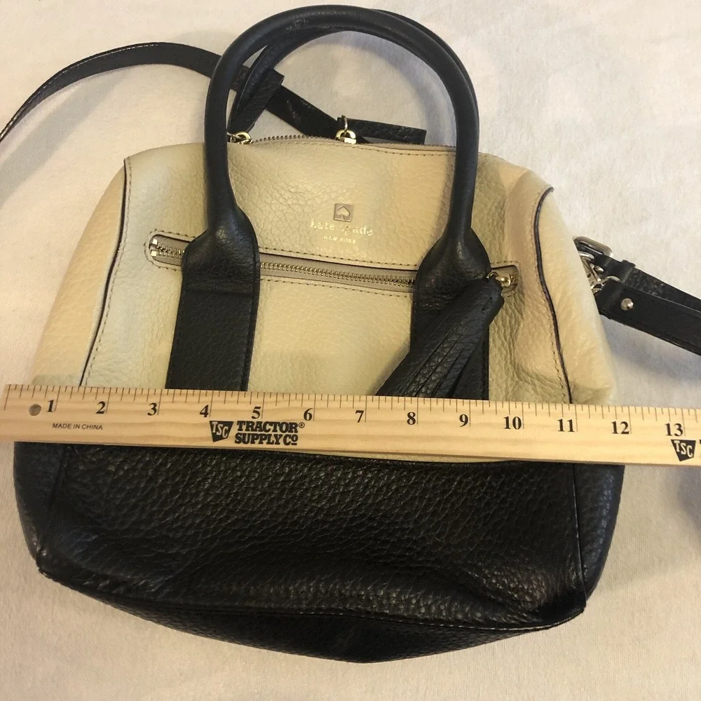 Kate Spade Crossbody/Hand Bag, Black & Tan W/ Dust bag.